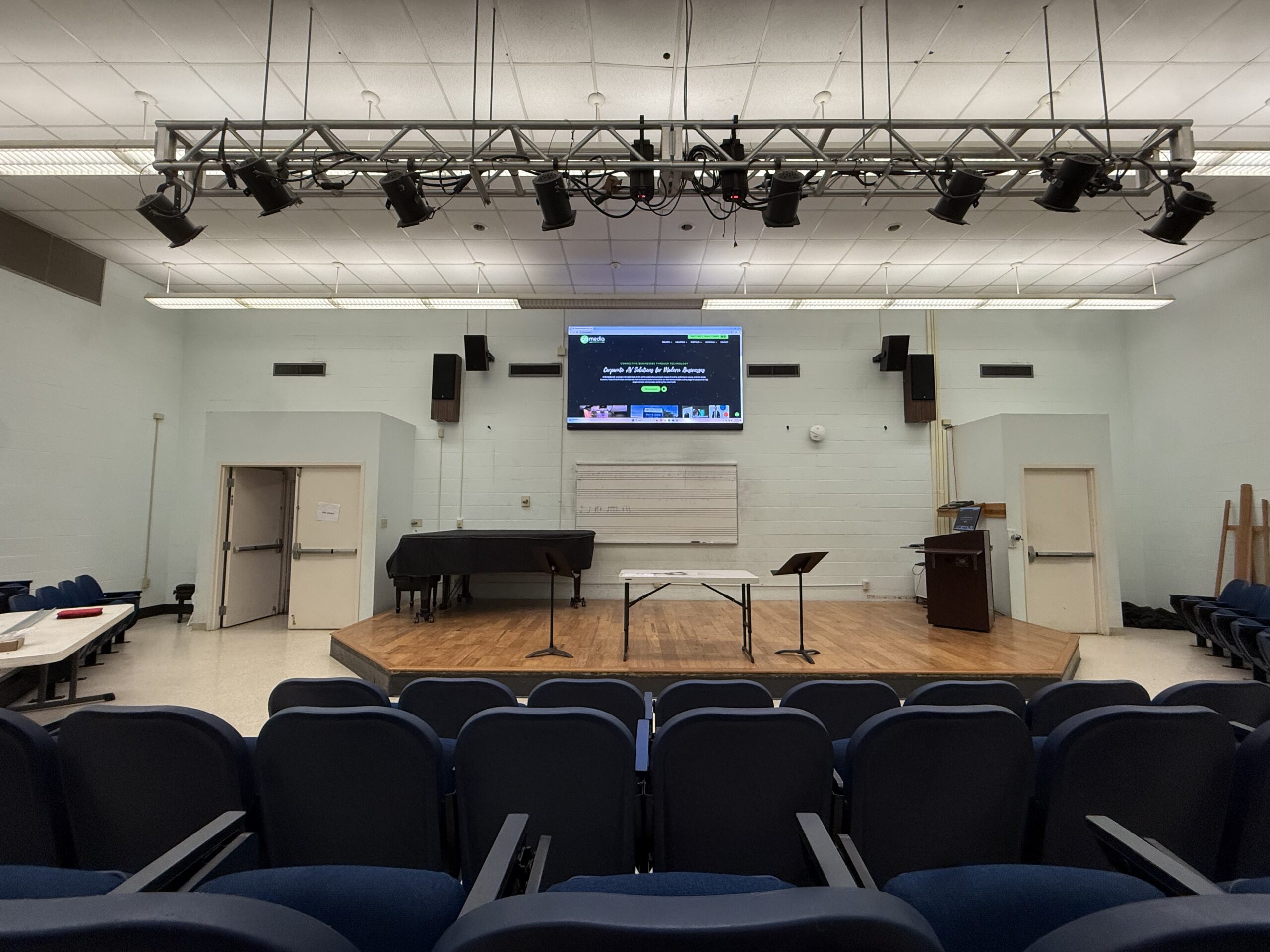 Commercial AV system with displays and video conferencing installed by Go Media